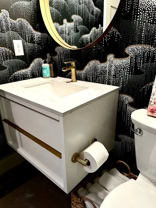 Bathroom vanity