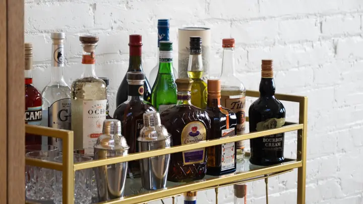 Bar cart
